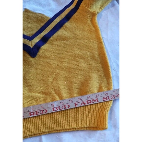 Dehen Knitting Co Vintage 1980s Cheerleading Sweater Gold Purple Size Large - Picture 10 of 10